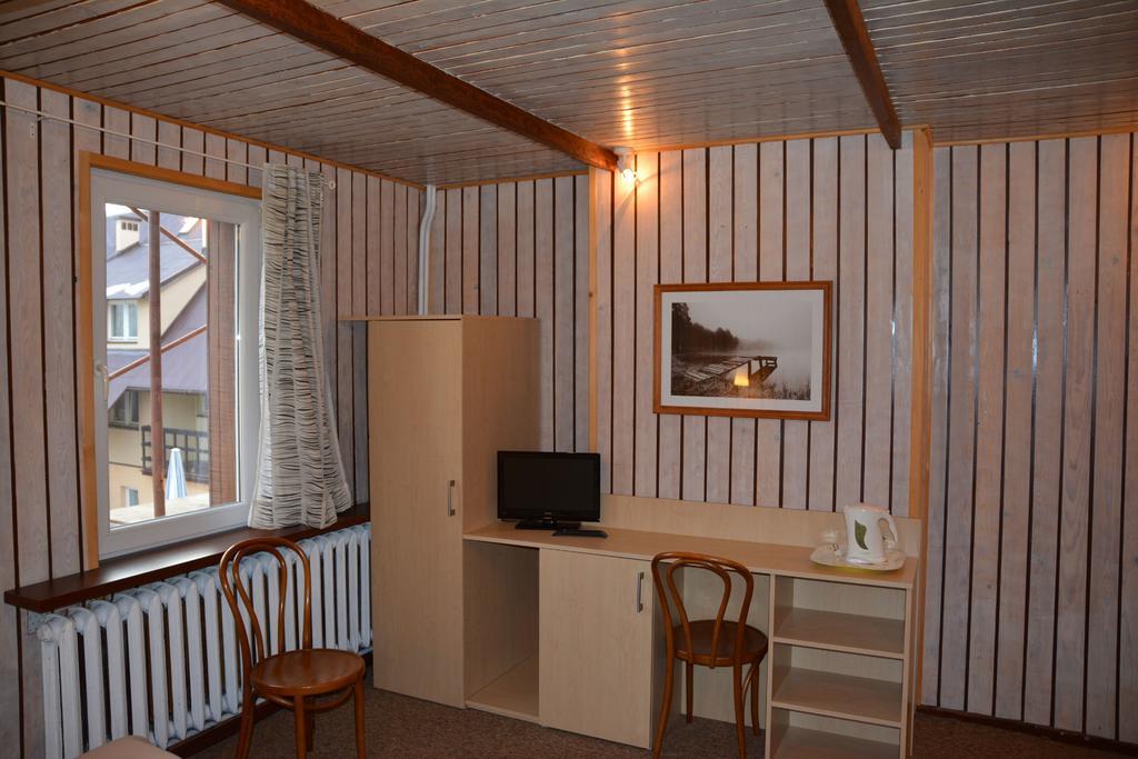 Dom Goscinny Jawor Czarnypotok クリニツァ・ズドルイ 部屋 写真